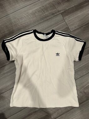 adidas Cream Ribbed thick tee (XL)